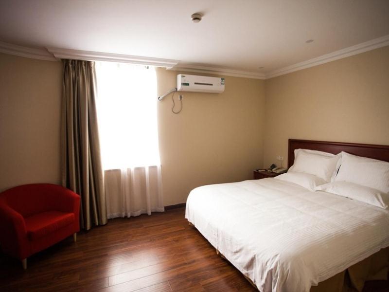 Greentree Inn Anhui Wuhu Zhongshan Road Pedestrian Street Express Hotel Bagian luar foto