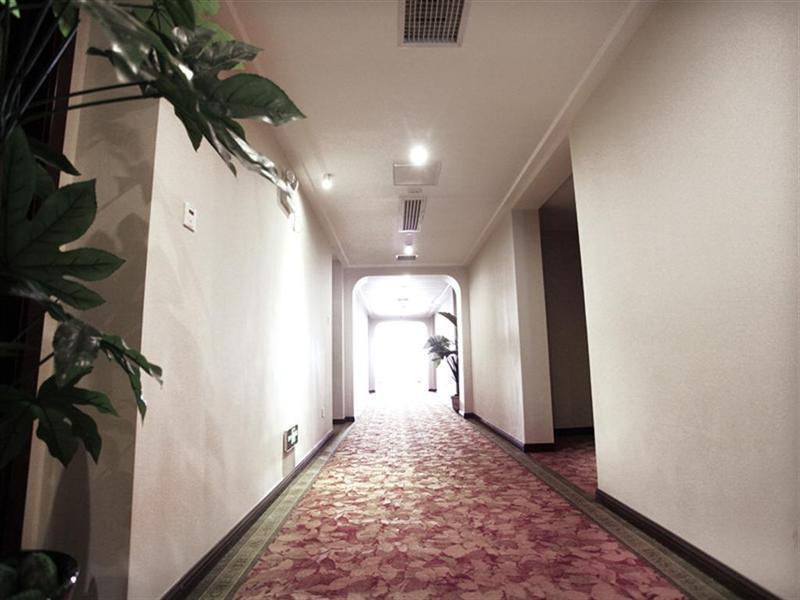 Greentree Inn Anhui Wuhu Zhongshan Road Pedestrian Street Express Hotel Bagian luar foto