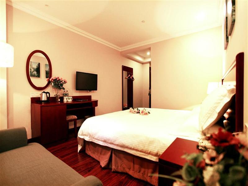 Greentree Inn Anhui Wuhu Zhongshan Road Pedestrian Street Express Hotel Bagian luar foto