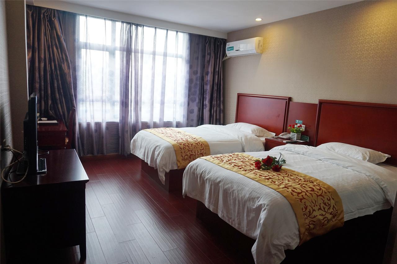 Greentree Inn Anhui Wuhu Zhongshan Road Pedestrian Street Express Hotel Bagian luar foto
