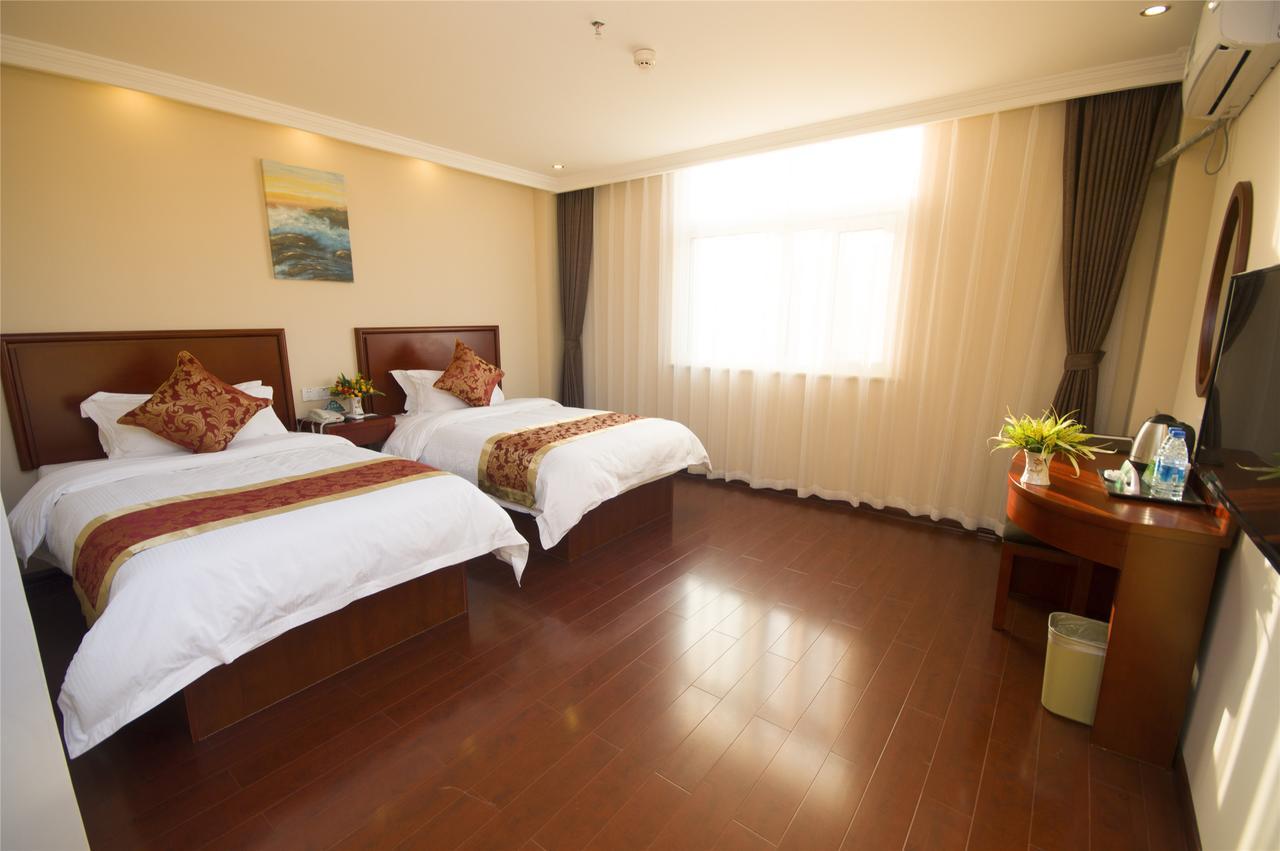Greentree Inn Anhui Wuhu Zhongshan Road Pedestrian Street Express Hotel Bagian luar foto