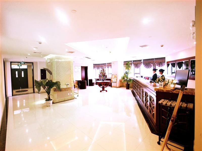 Greentree Inn Anhui Wuhu Zhongshan Road Pedestrian Street Express Hotel Bagian luar foto